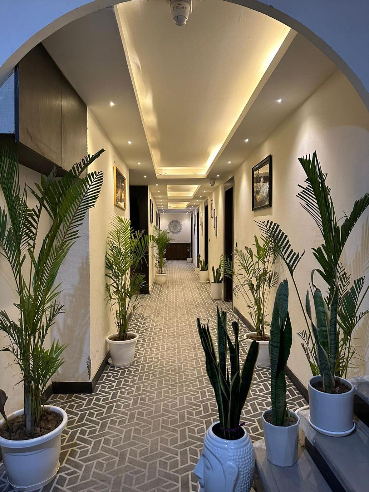 Hotel Kritika Greater Noida Exterior foto